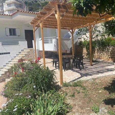 Sarsed Home, Sarandë Eksteriør bilde