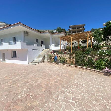 Sarsed Home, Sarandë Eksteriør bilde