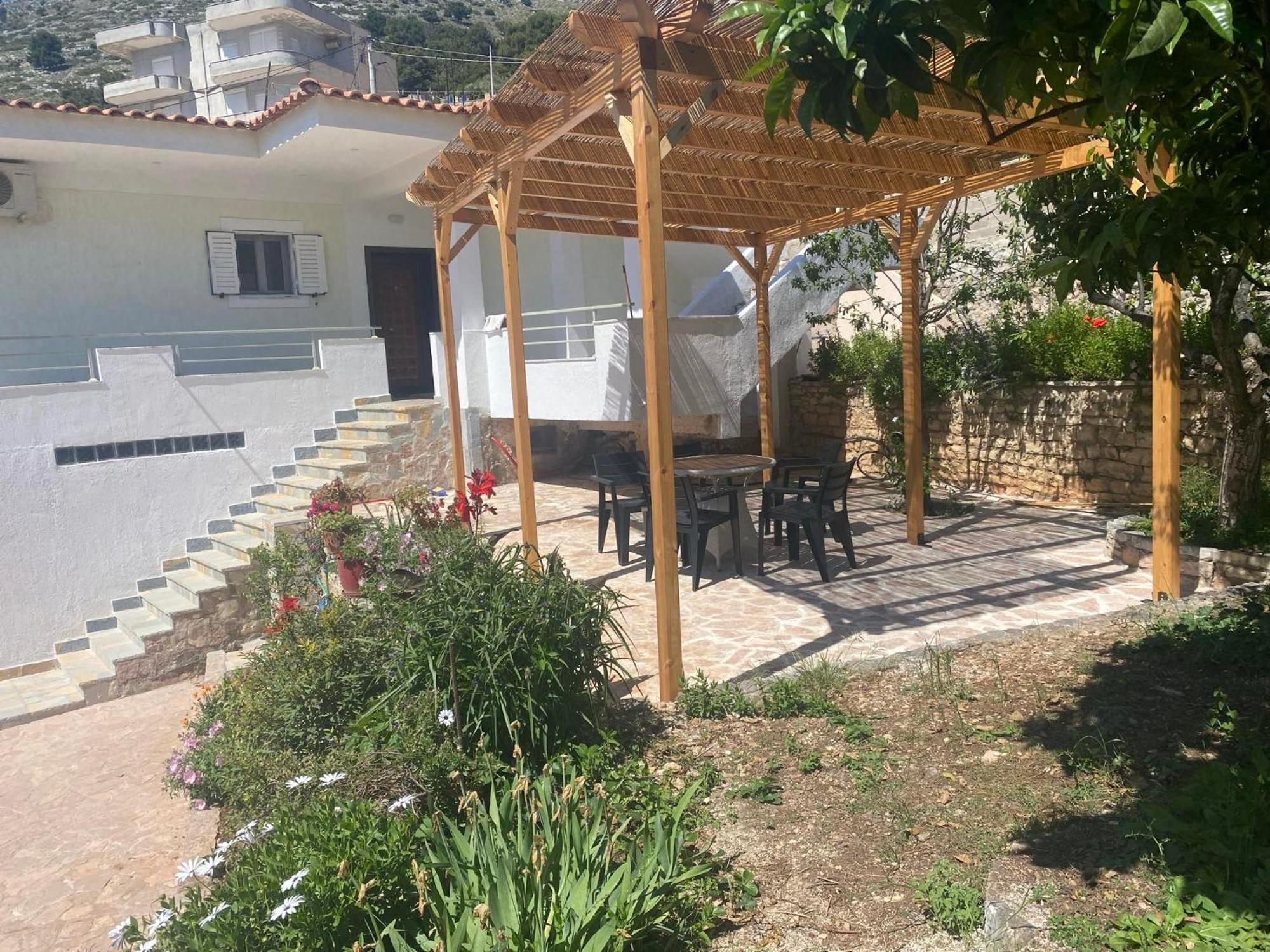 Sarsed Home, Sarandë Eksteriør bilde
