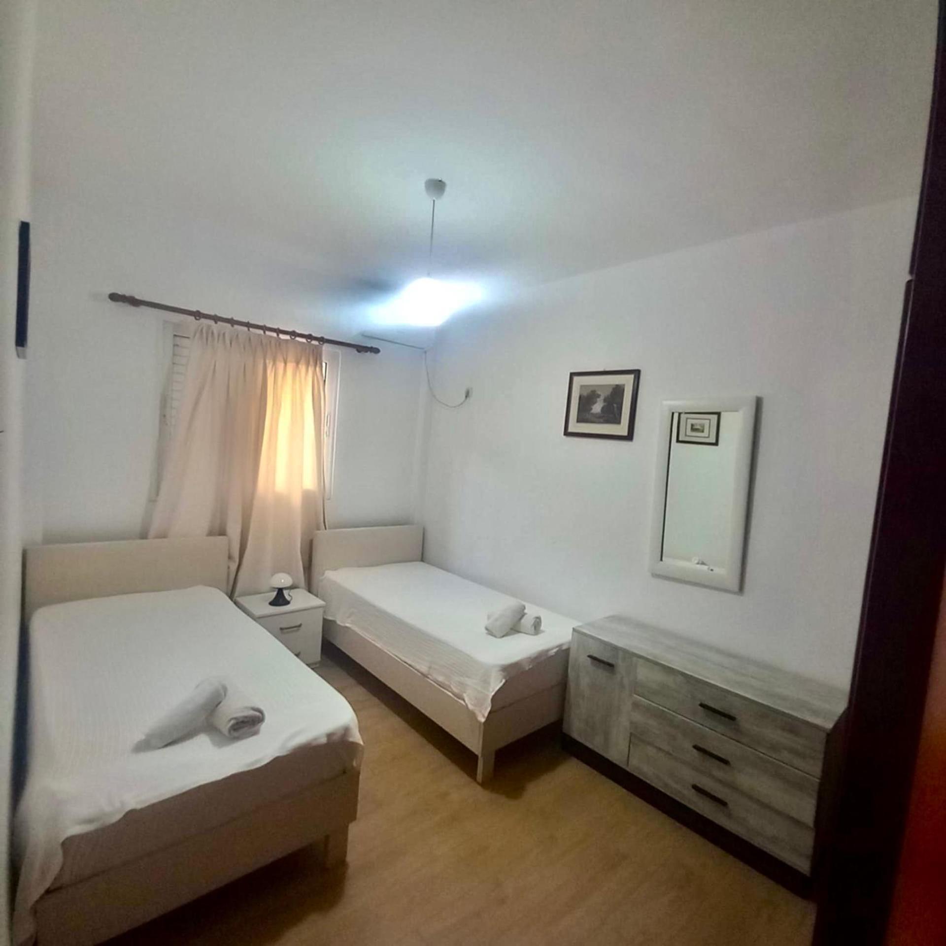 Sarsed Home, Sarandë Eksteriør bilde